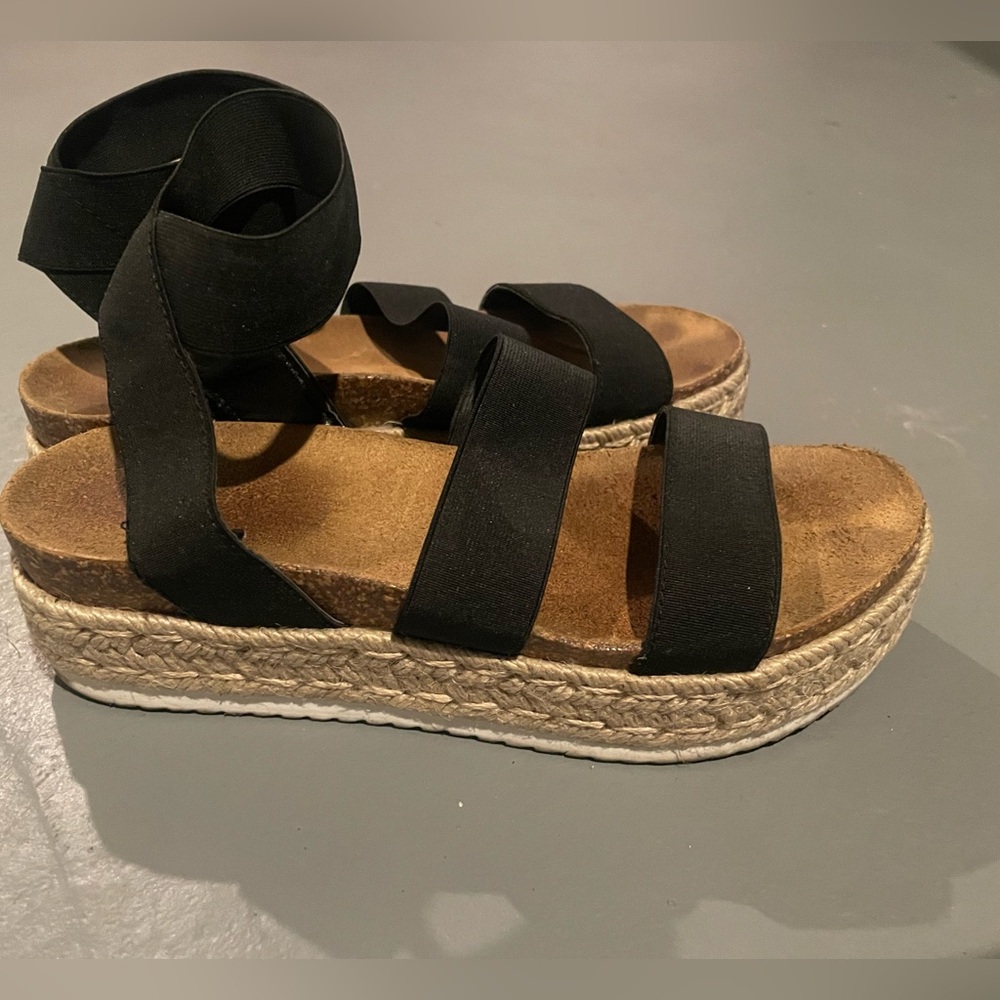 Steve Madden Platform Sandals